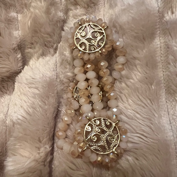 Pink Beaded and Gold Filigree Stretch Bracelet NWOT - Picture 5 of 6